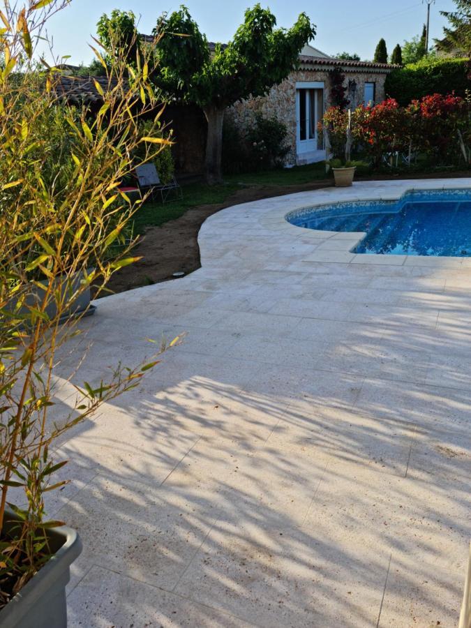 Petit Gite De Provence 玛赞 外观 照片